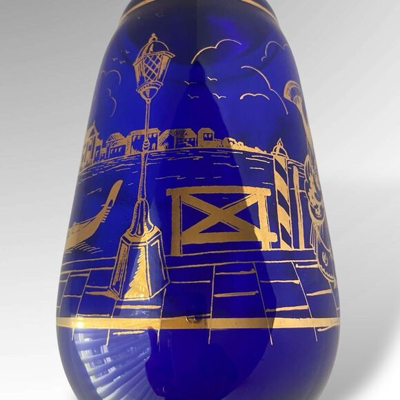 Vintage Cobalt Blue Gold Venetian Glass Decanter 10" Gondola Courting Scene 17oz - Picture 3 of 10
